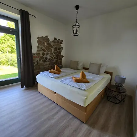 Apartment Modernes, Neu Ausgestattetes Mitten In Der Natur, Mit 2 Schlafzimmern *
