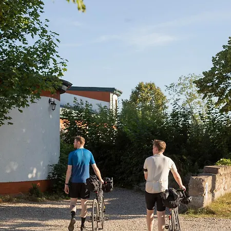 Modernes, Neu Ausgestattetes Mitten In Der Natur, Mit 2 Schlafzimmern Apartment Niederdorla